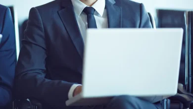 چگونه بهترین وکیل سایبری را پیدا کنیم چگونه یک وکیل سایبری پیدا کنیم