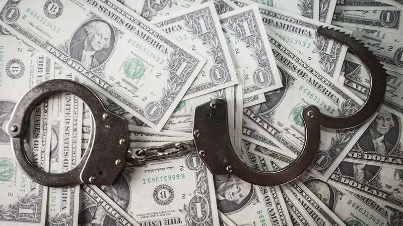 وکیل متخصص قاچاق کالا و ارز | نجات از محکومیت سنگین اقتصادی! وکیل متخصص قاچاق کالا و ارز | نجات از محکومیت سنگین اقتصادی!